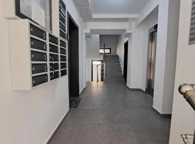 Apartament Charming Close To Unirii Square Bukareszt