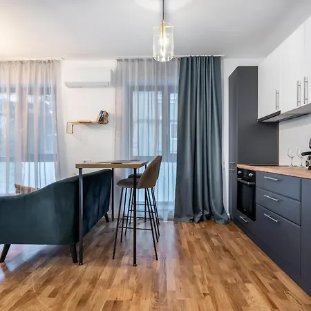 Charming Close To Unirii Square Appartamento
